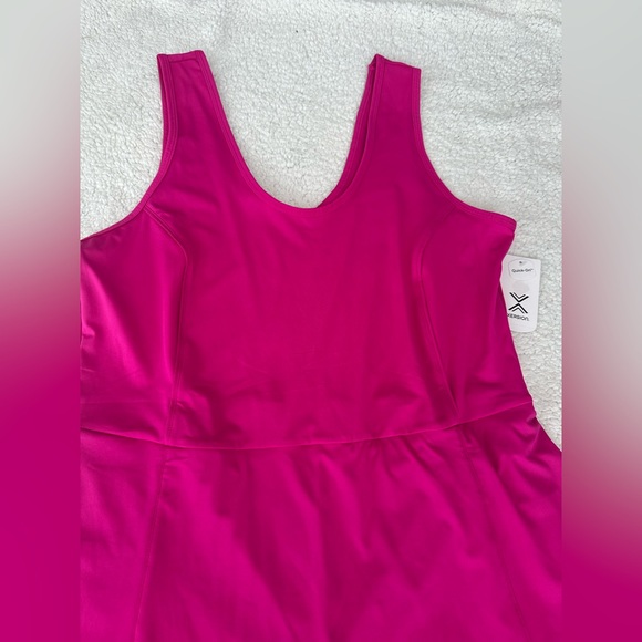 NWT Petite XL Full Coverage Women's One Piece Swimsuit, Skirt with Shorts Under - Picture 2 of 10